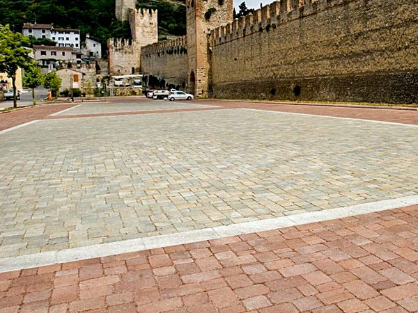 Rifacimento-pavimentazioni-esterne-civili-Modena Rifacimento-pavimentazioni-esterne-civili-Modena